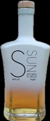 Bouteille de spiritueux : Sun Rum Original de la marque Maeden Group Ltd.