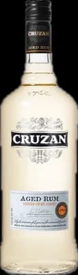 Bouteille de spiritueux : Aged White de la marque Cruzan