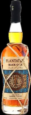 Bouteille de spiritueux : Black Cask Double Aged Barbados & Fiji de la marque Plantation